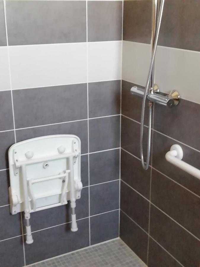 Le Merle Blanc Louchats Hotel Екстериор снимка