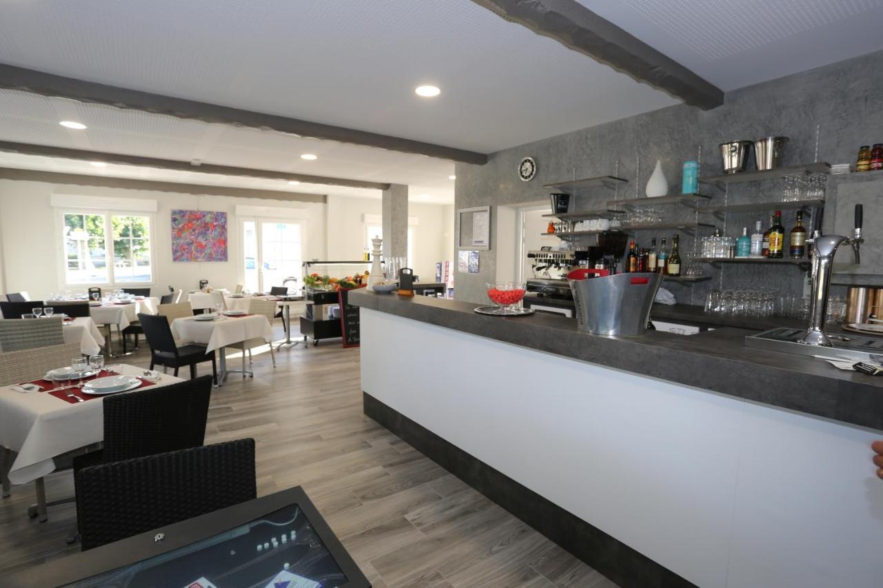 Le Merle Blanc Louchats Hotel Екстериор снимка