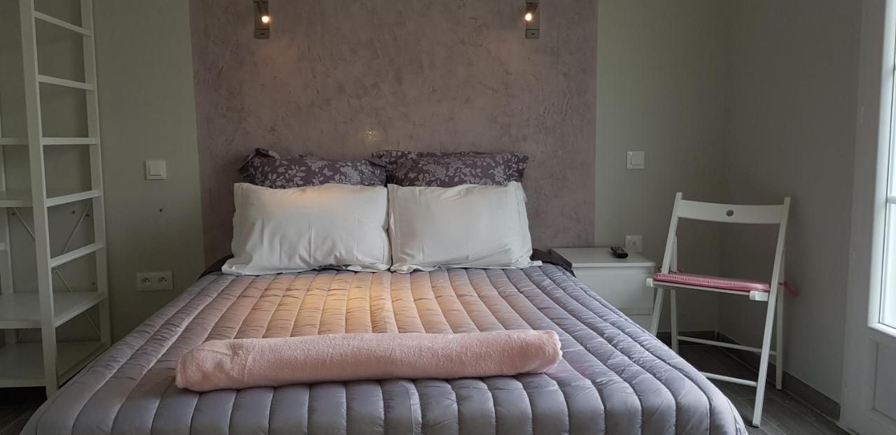 Le Merle Blanc Louchats Hotel Екстериор снимка
